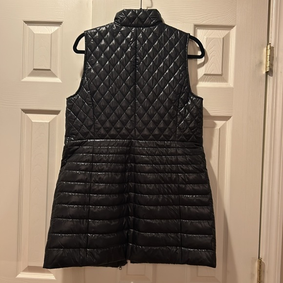 Talbots Long Black Primaloft-Filled Puffer Vest - Picture 11 of 13
